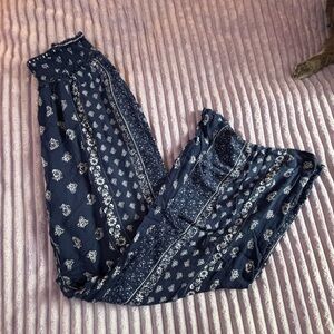 Rue 21 Women's Blue Patterned Pants